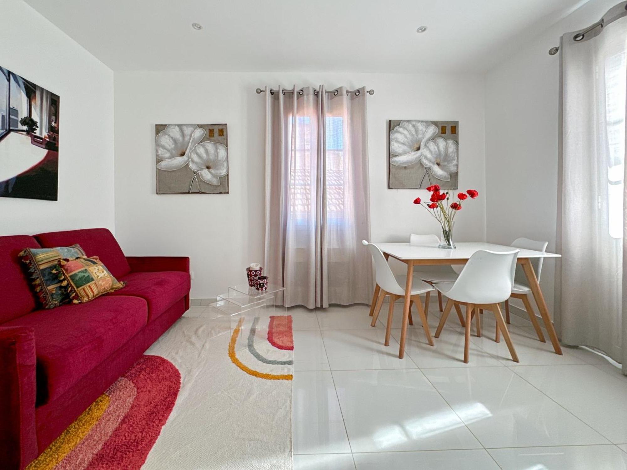 Tivoli 3 - Renovated 2 Bedrooms Appartment, Nice Terrace, Monaco Border, 5Mn From Casino Monte Carlo Бюсолей Екстериор снимка
