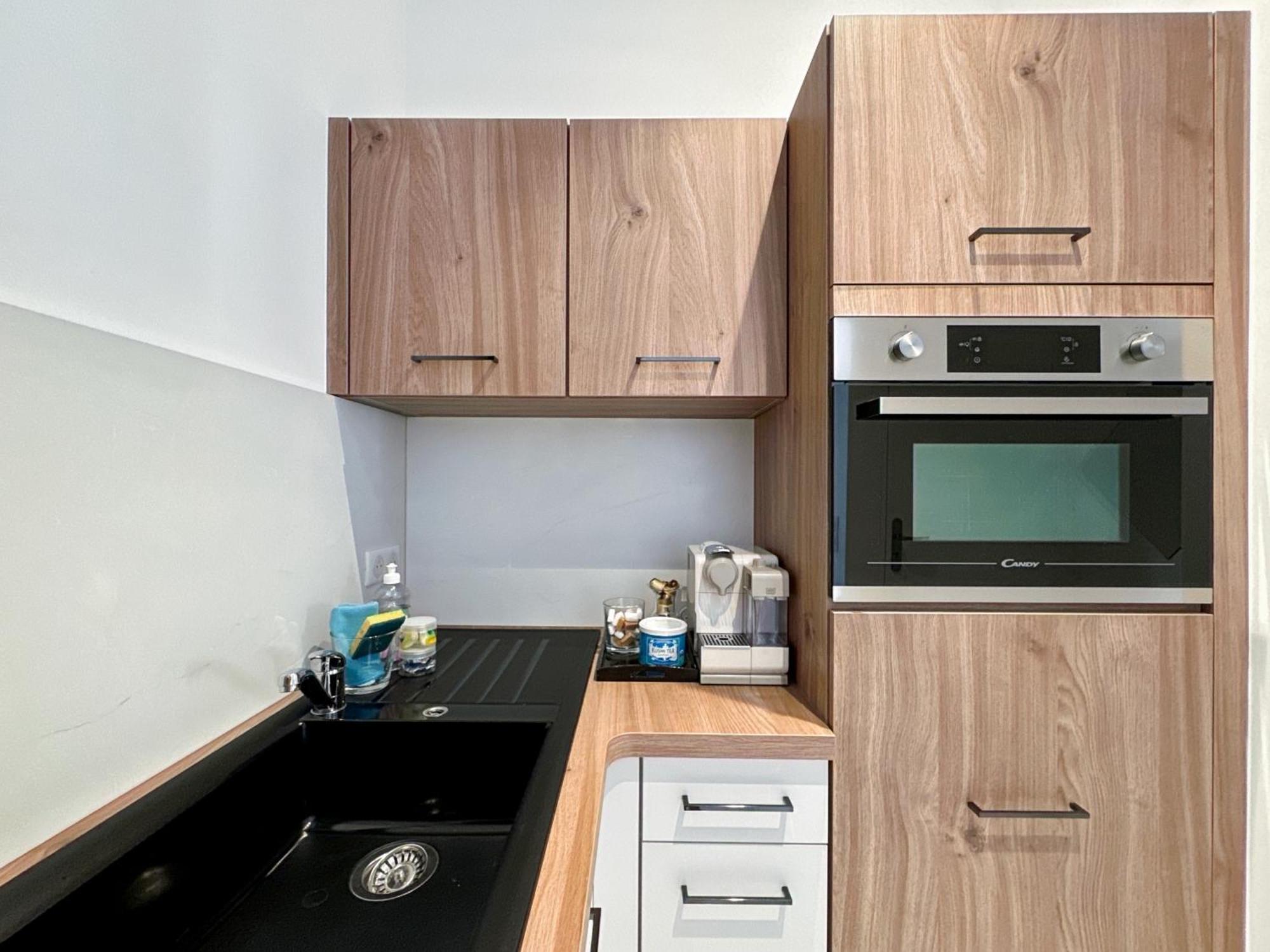 Tivoli 3 - Renovated 2 Bedrooms Appartment, Nice Terrace, Monaco Border, 5Mn From Casino Monte Carlo Бюсолей Екстериор снимка