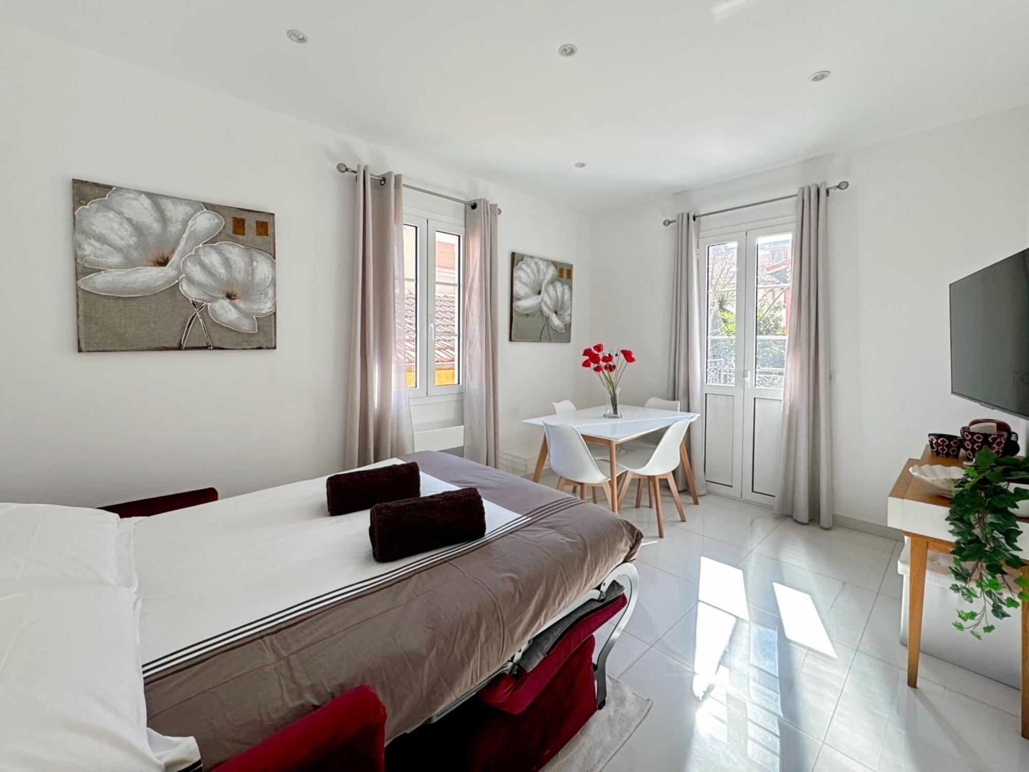Tivoli 3 - Renovated 2 Bedrooms Appartment, Nice Terrace, Monaco Border, 5Mn From Casino Monte Carlo Бюсолей Екстериор снимка